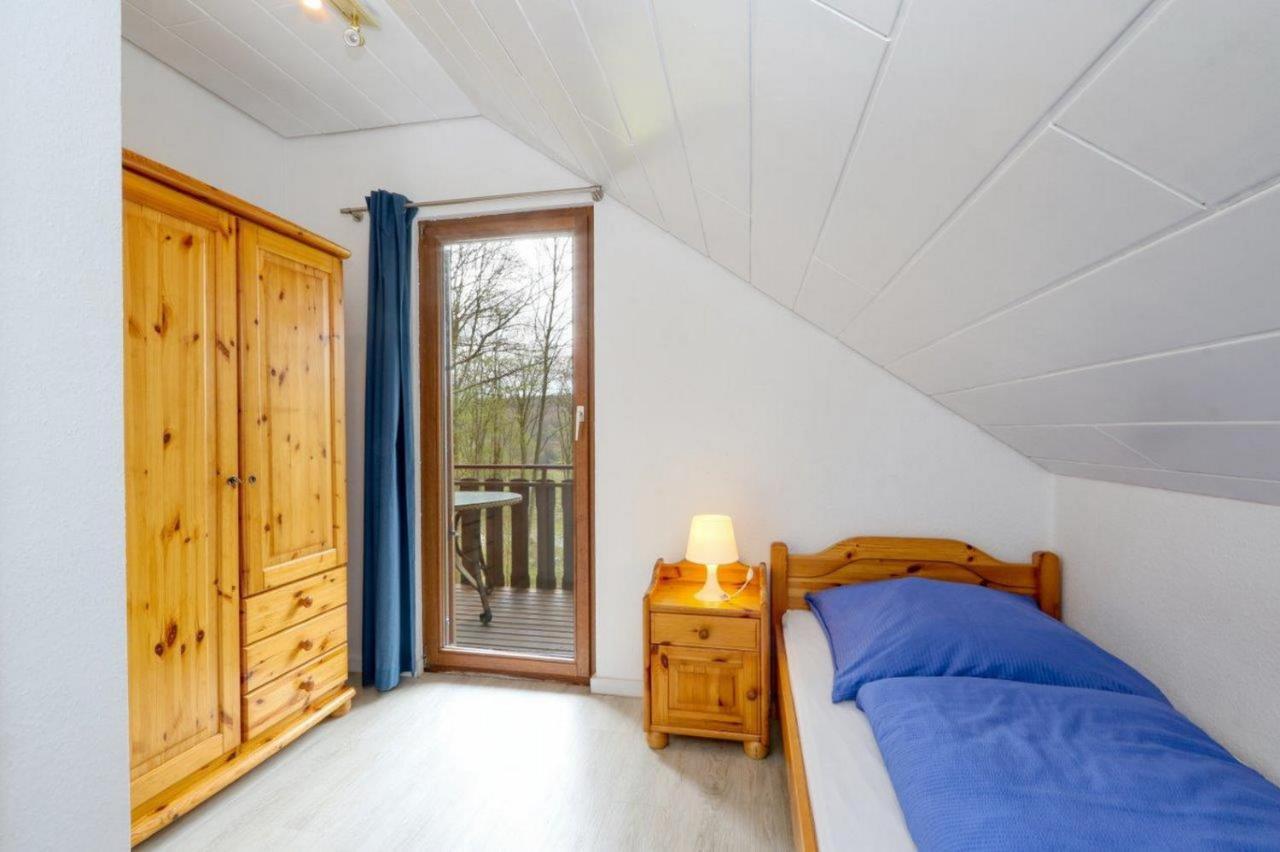 Seepark Kirchheim Ferienhaus Bei Zeta Mit Sauna Kirchheim (Hessen) Exterior foto
